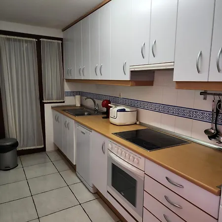 Precioso Bajo En Jardines De Nuevo Muy Cerca De La Piscina Comunitaria Y De La Salida A La Playa! Apartment *