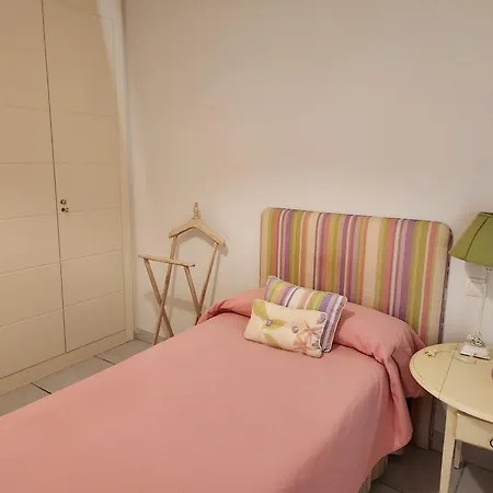 Precioso Bajo En Jardines De Nuevo Muy Cerca De La Piscina Comunitaria Y De La Salida A La Playa! Apartment Vera