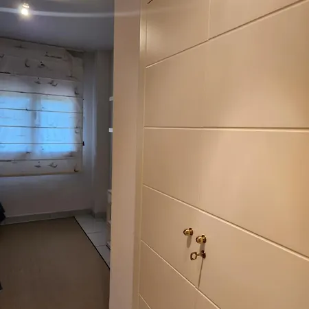 Precioso Bajo En Jardines De Nuevo Muy Cerca De La Piscina Comunitaria Y De La Salida A La Playa! Apartment *