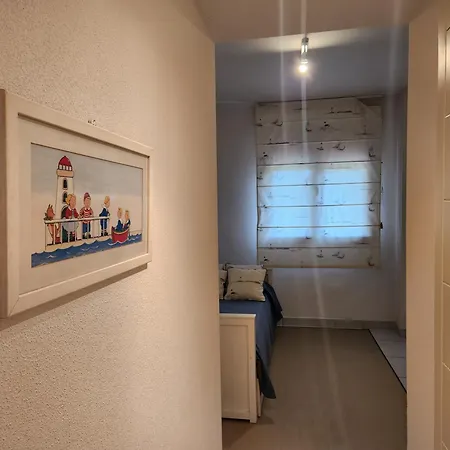 Apartment Precioso Bajo En Jardines De Nuevo Muy Cerca De La Piscina Comunitaria Y De La Salida A La Playa!