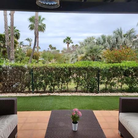 Precioso Bajo En Jardines De Nuevo Muy Cerca De La Piscina Comunitaria Y De La Salida A La Playa! Apartment Vera