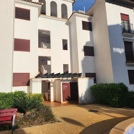 Precioso Bajo En Jardines De Nuevo Muy Cerca De La Piscina Comunitaria Y De La Salida A La Playa! Apartment *